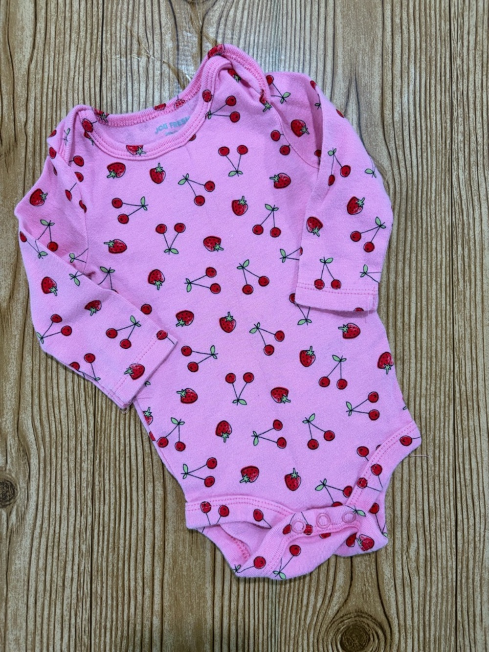 7/$20 Joe Fresh Pink Cherry & Strawberry Print Long-Sleeve Baby One-Piece Cotton